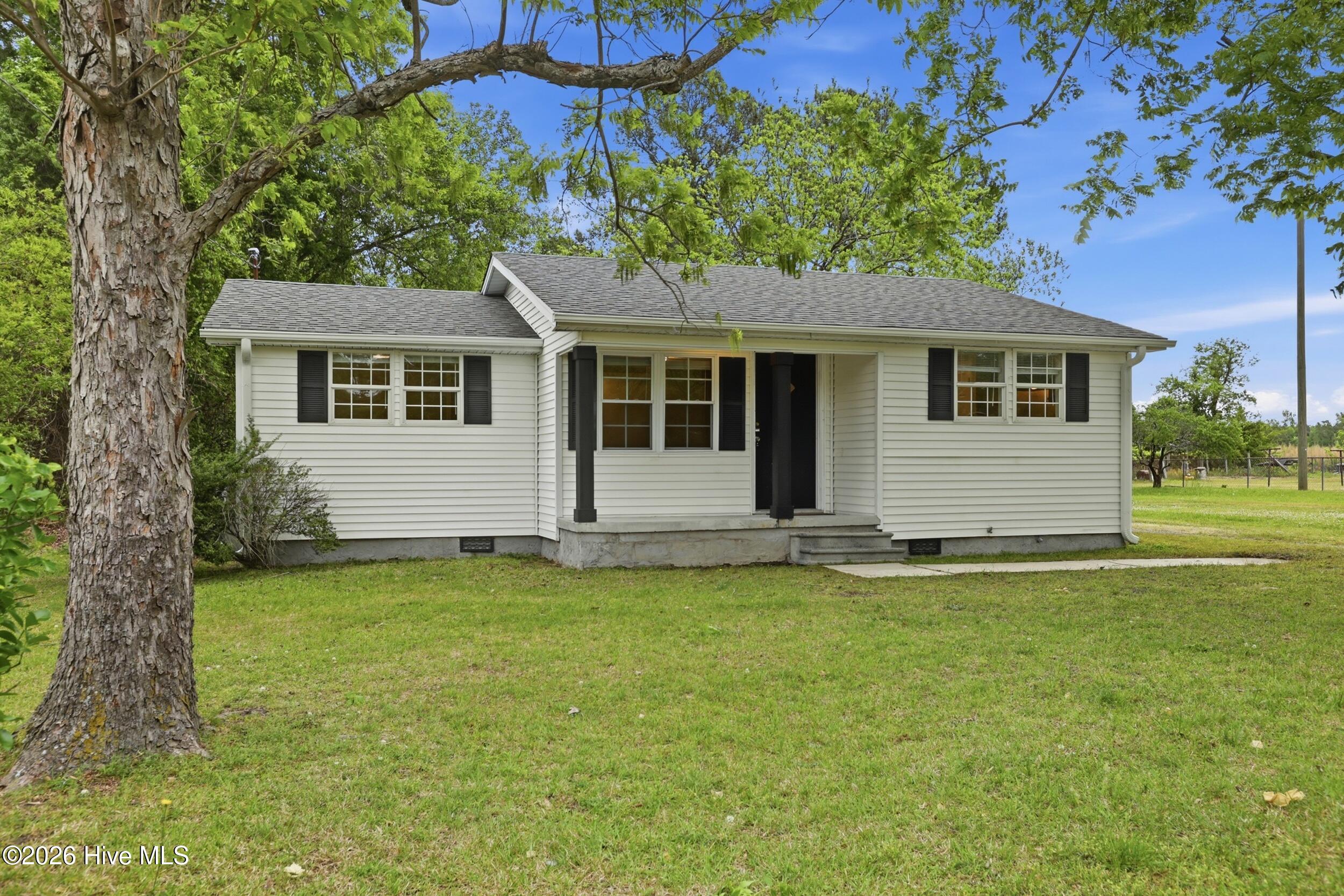 1633 Anderson Road Greenville, NC 27834 - Photo 3 of 24 4_892a5805