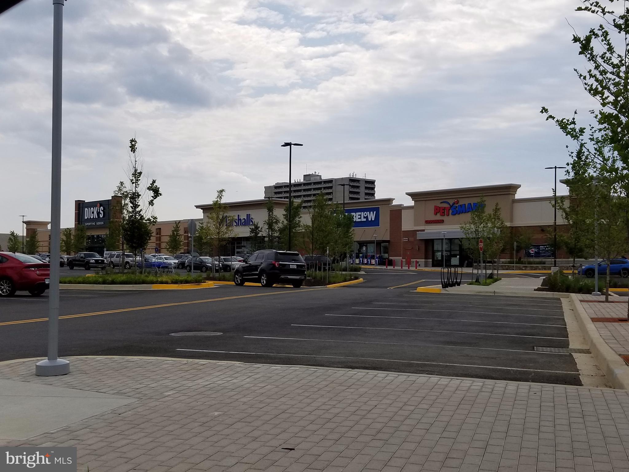 3138 Apple Road Northeast, Unit 16 Washington, DC 20018 - Photo 27 of 28 Shopping