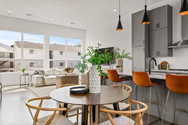 $3,900 | 2317 Moser Avenue, Unit 103, Dallas, TX 75206