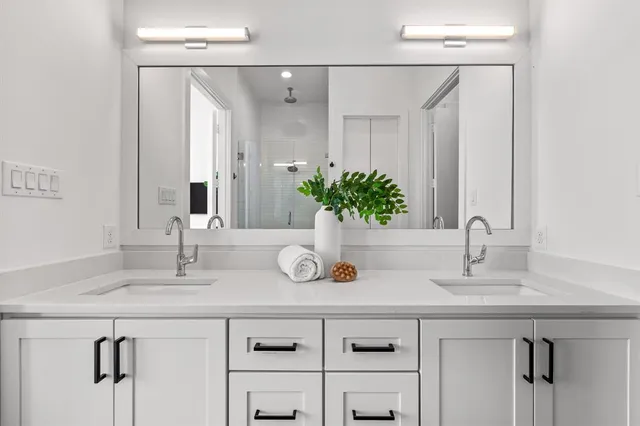 $3,900 | 2317 Moser Avenue, Unit 103, Dallas, TX 75206