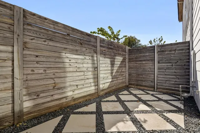 $3,900 | 2317 Moser Avenue, Unit 103, Dallas, TX 75206