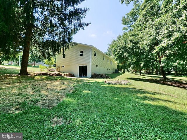 $424,000 | 1694 Bethel Road, Marcus Hook, PA 19060