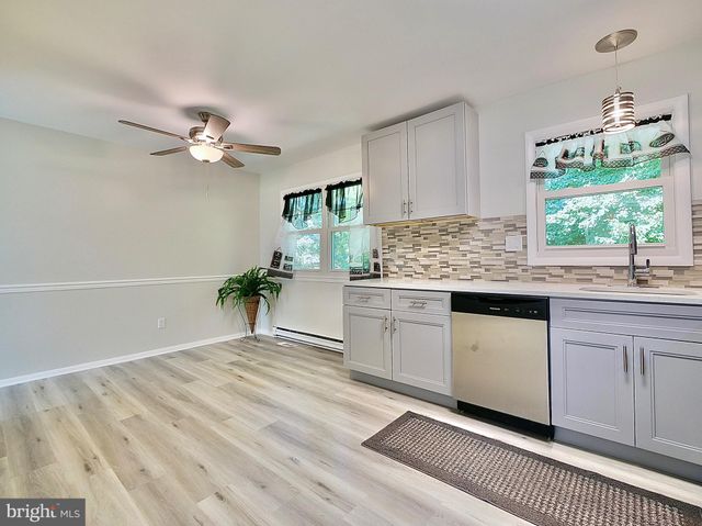 $424,000 | 1694 Bethel Road, Marcus Hook, PA 19060