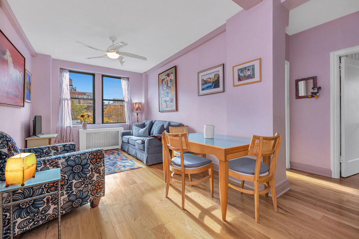 46 West 95th Street, Unit 7C Manhattan, NY 10025 - Photo 9 of 11