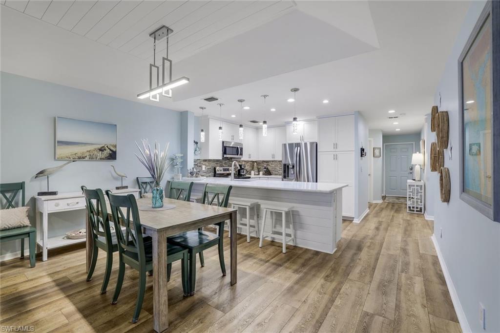 9101 Vanderbilt Drive, Unit 1302 Naples, FL 34108 - Photo 8 of 24