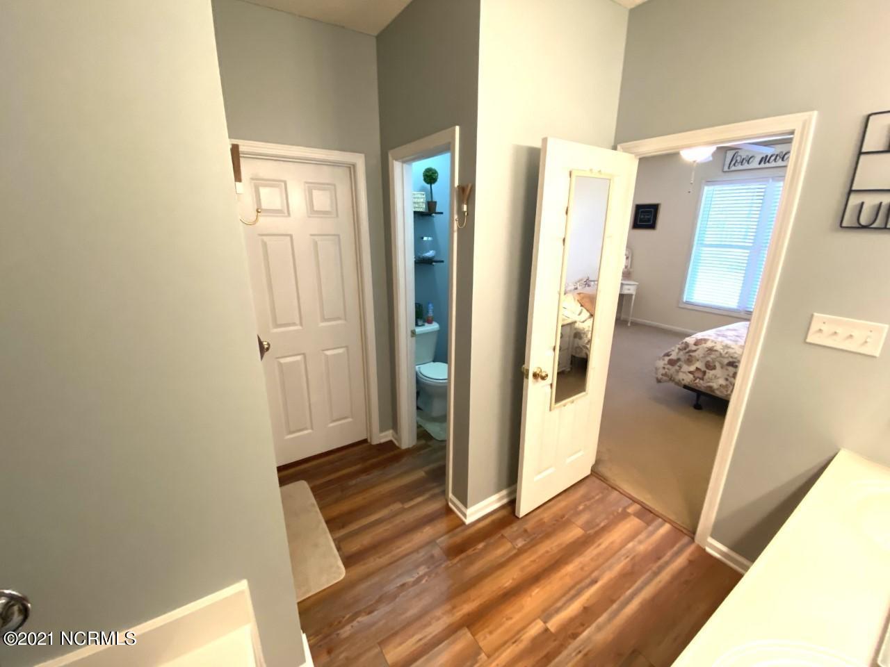 534 Raintree Road Jacksonville, NC 28540 - Photo 12 of 21 thumbnail_IMG_5960