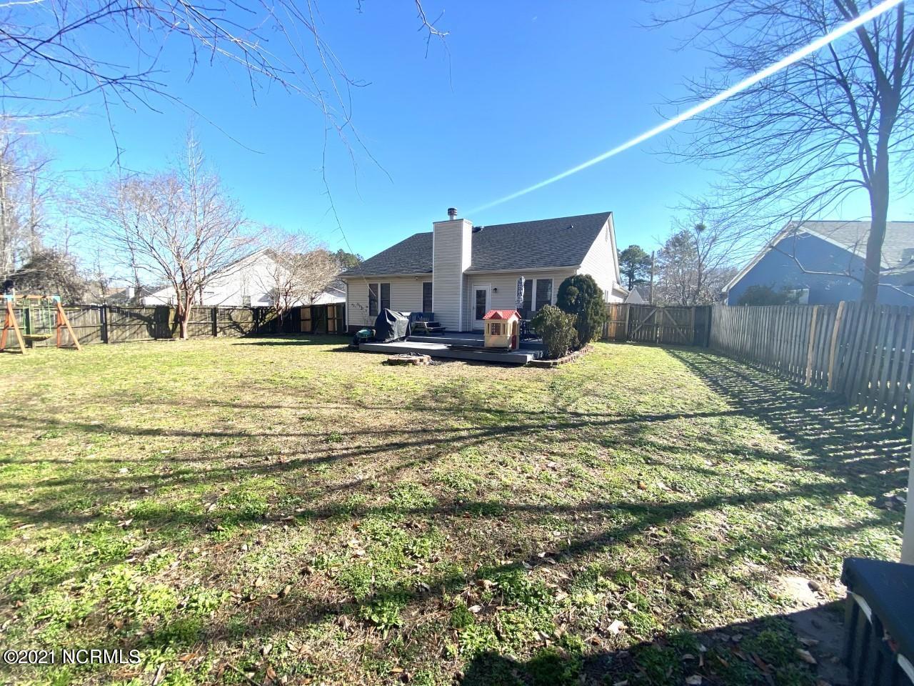534 Raintree Road Jacksonville, NC 28540 - Photo 19 of 21 thumbnail_IMG_5965