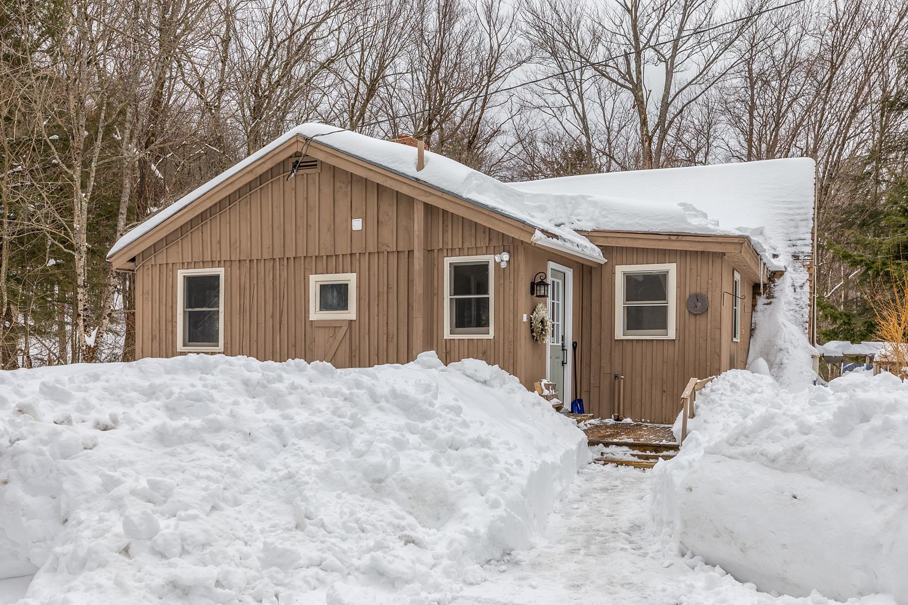 410 Scott Pet Road Windham, VT 05359 - Photo 2 of 19 Gallery Image 2