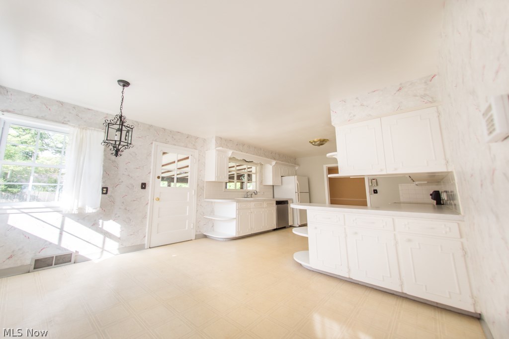 522 Overwood Road Akron, OH 44313 - Photo 15 of 20 Gallery Image 15