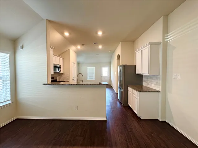 $2,100 | 9026 Beacon Mill Drive, Cypress, TX 77433