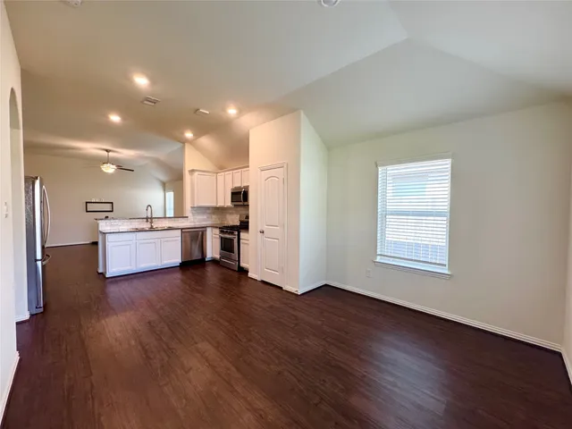 $2,100 | 9026 Beacon Mill Drive, Cypress, TX 77433