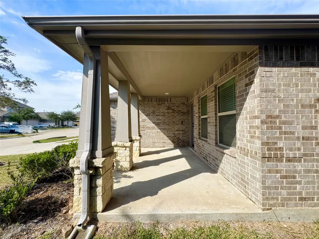 $2,100 | 9026 Beacon Mill Drive, Cypress, TX 77433