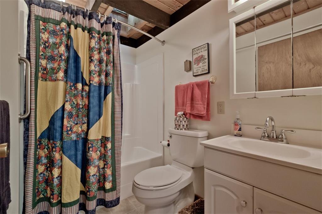 1622 Ridge Frye Island Standish, ME 04084 - Photo 22 of 34 Photo