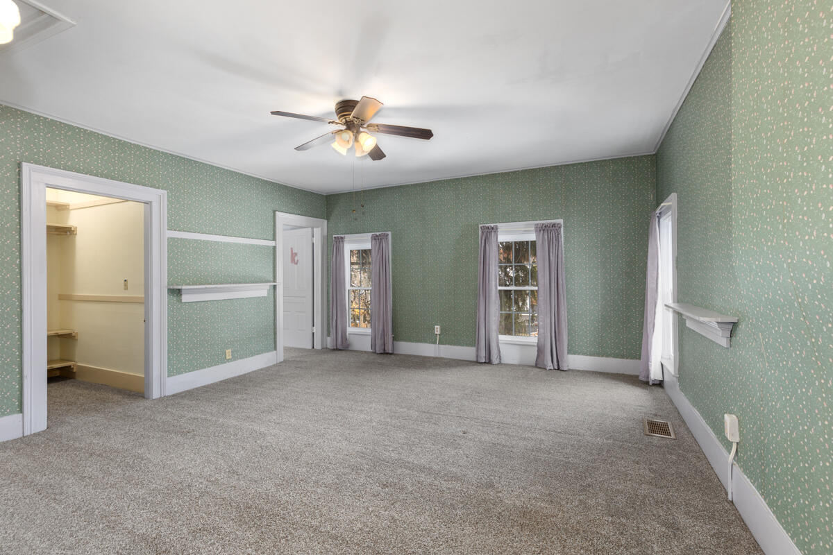 688 Pierce Road Plainwell, MI 49080 - Photo 23 of 46 IMG_1017