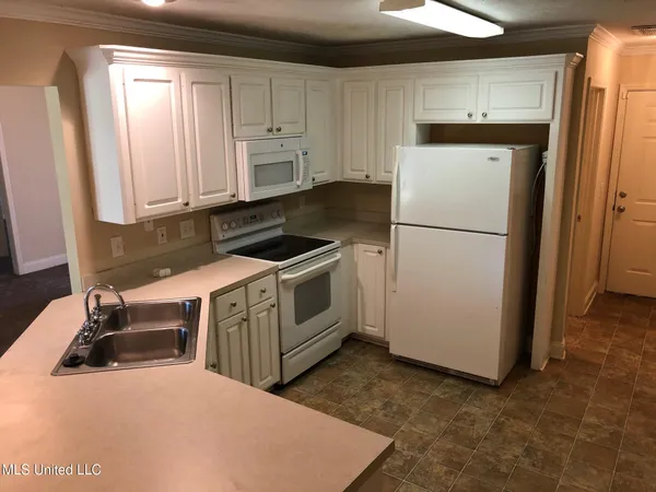 $1,795 | 505 Edge Water Branch Drive, Brandon, MS 39042