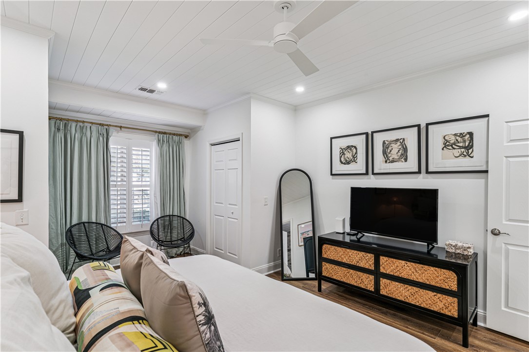 1035 Beach View Drive, Unit 301 St. Simons Island, GA 31522 - Photo 13 of 25 Primary - double closets