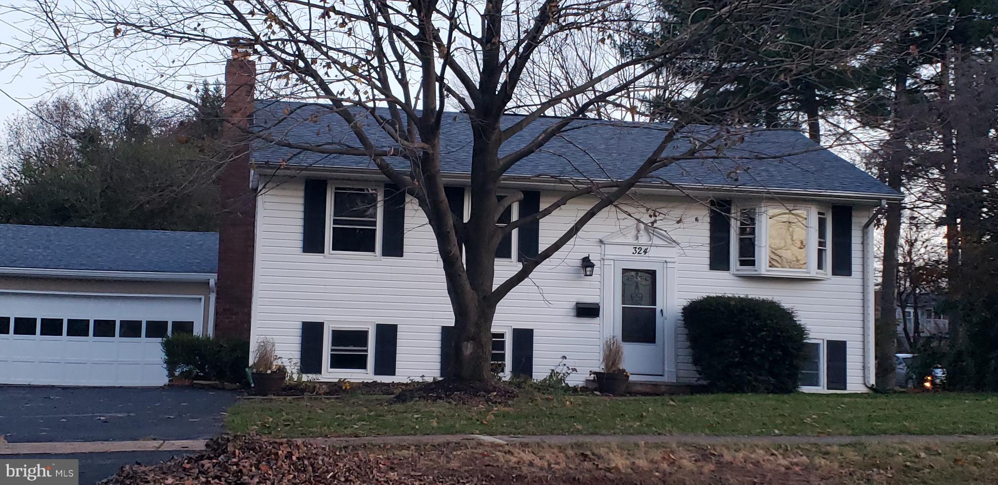 324 Dry Mill Road Southwest Leesburg, VA 20175 - Photo 2 of 74 Gallery Image 2
