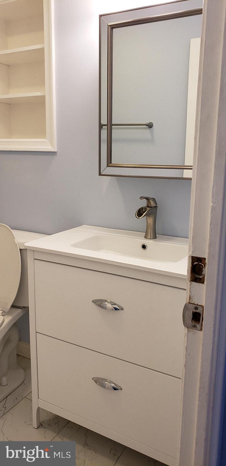 324 Dry Mill Road Southwest Leesburg, VA 20175 - Photo 33 of 74 Gallery Image 33