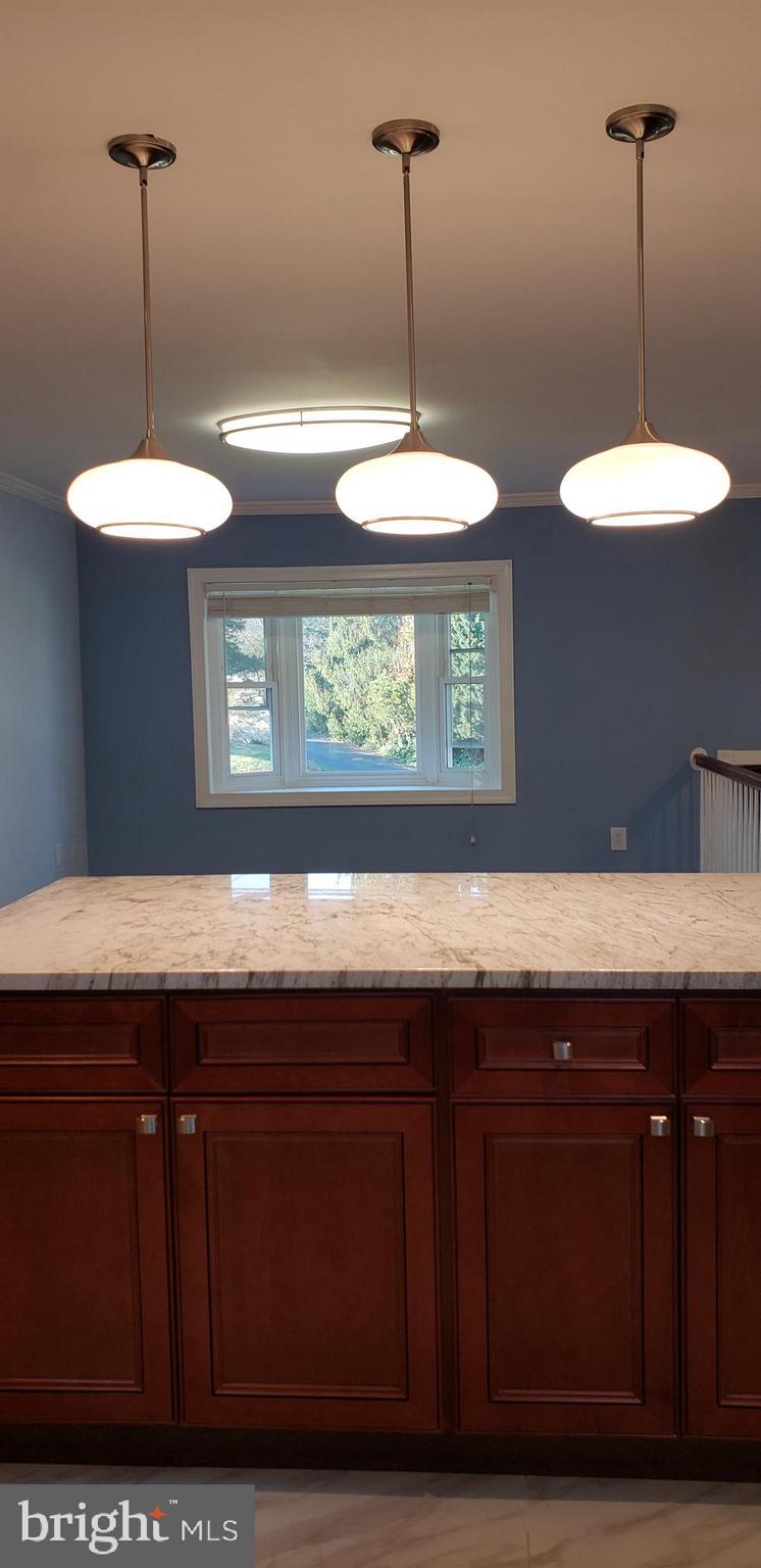 324 Dry Mill Road Southwest Leesburg, VA 20175 - Photo 10 of 74 Gallery Image 10
