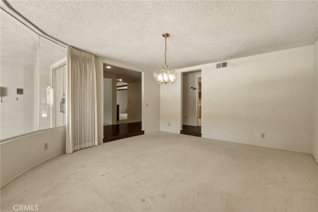 1716 Greenbriar Road Glendale, CA 91207 - Photo 7 of 31 Dining Room