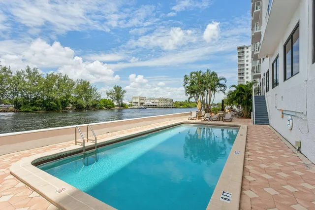 $475,888 | 1401 North Riverside Drive, Unit 501, Pompano Beach, FL 33062