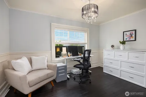 $1,100,000 | 43 West Etruria Street, Seattle, WA 98119