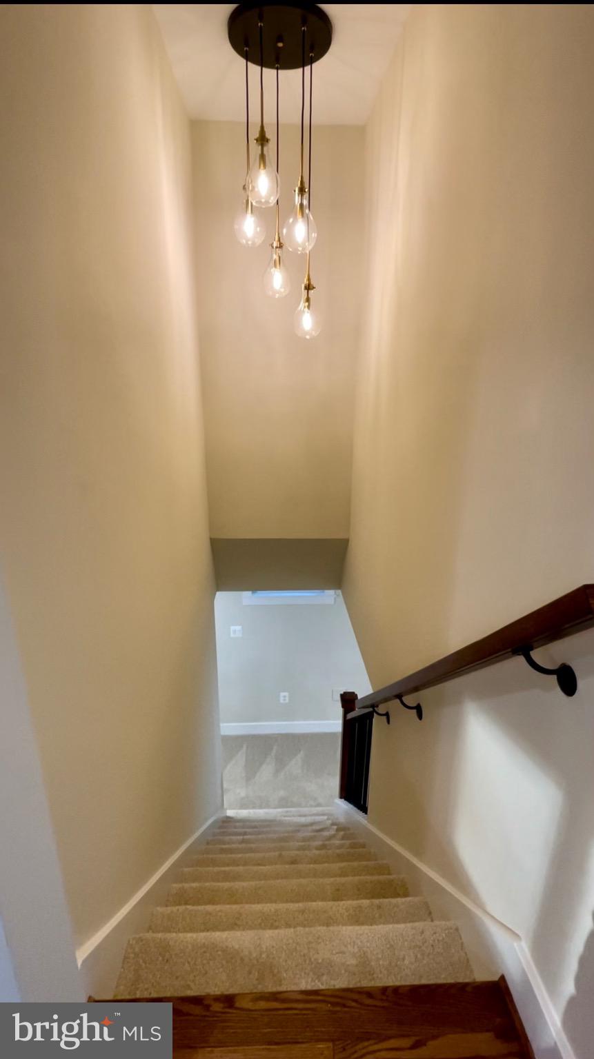 7519 Dundalk Road Takoma Park, MD 20912 - Photo 17 of 22