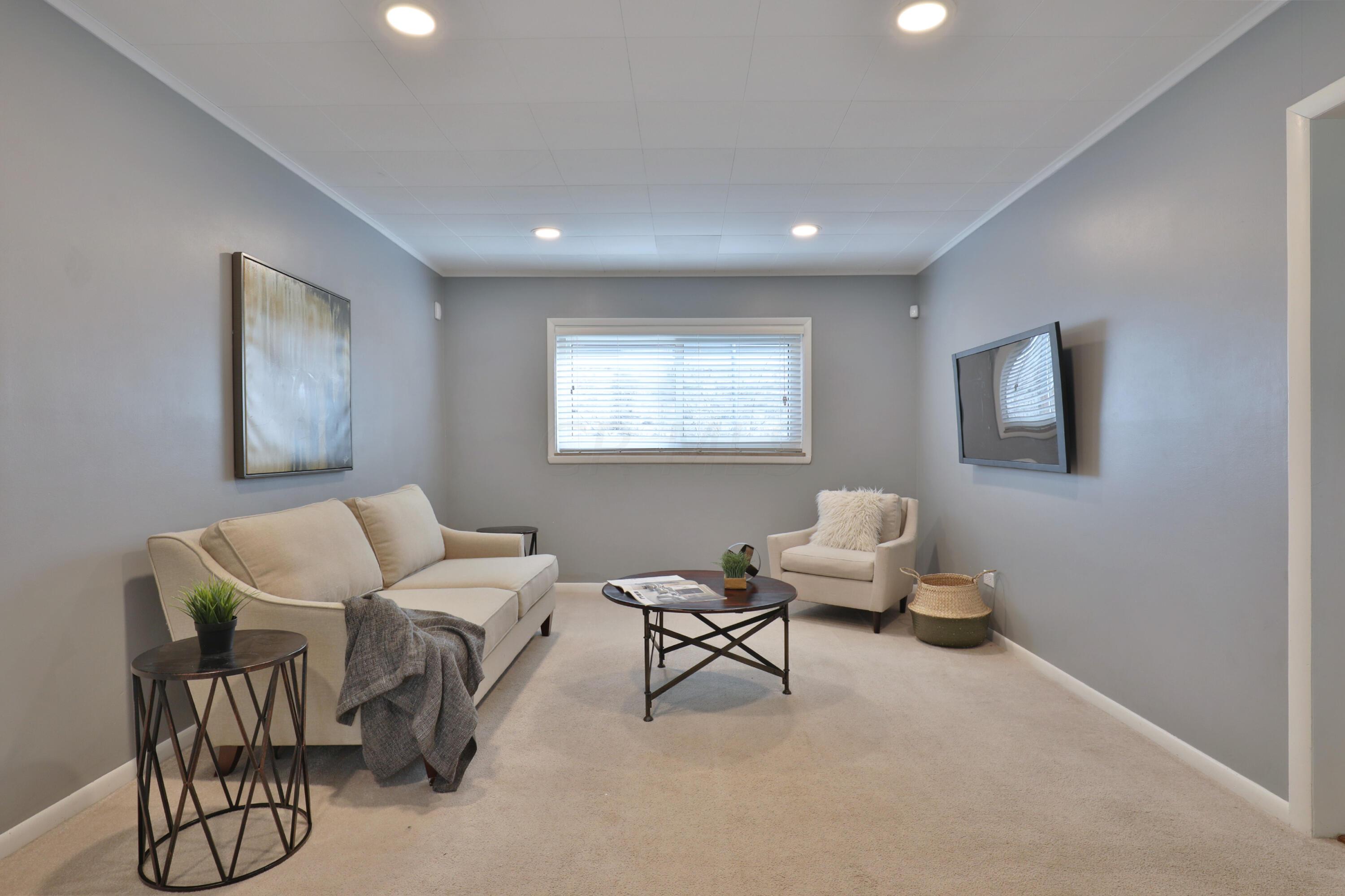 98 North Merkle Road Columbus, OH 43209 - Photo 12 of 46