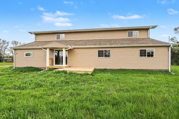 $400,000 | 33594 Highway 60, Athens, MI 49011