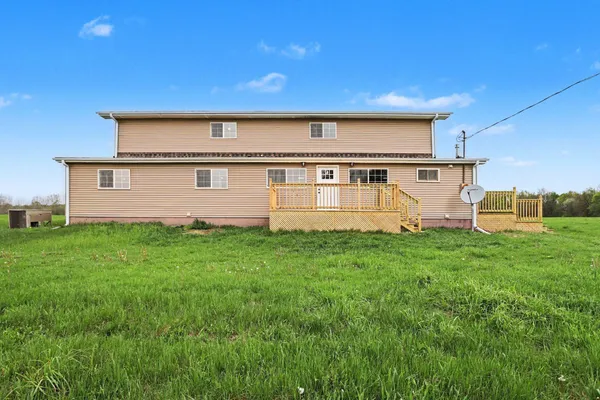 $400,000 | 33594 Highway 60, Athens, MI 49011