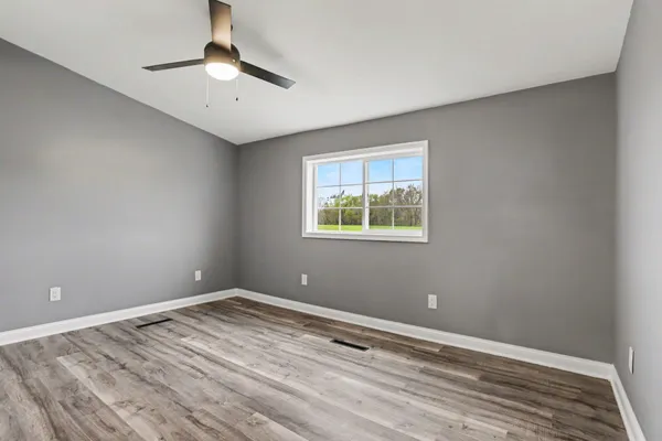$400,000 | 33594 Highway 60, Athens, MI 49011