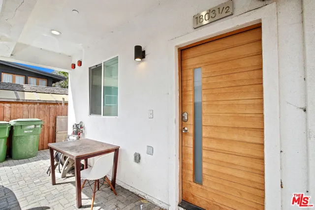 $2,975,000 | 1805 South New England Street, Los Angeles, CA 90006