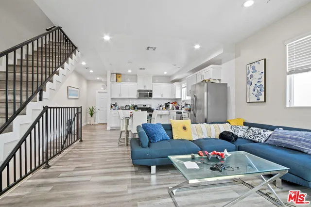 $2,975,000 | 1805 South New England Street, Los Angeles, CA 90006