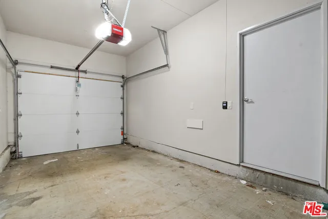 $2,975,000 | 1805 South New England Street, Los Angeles, CA 90006