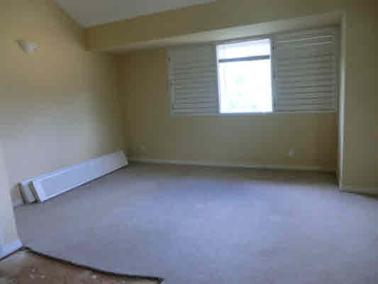 4439 Kaloloku Road, Unit A Kapaa, HI 96746 - Photo 7 of 17 an empty room with a window