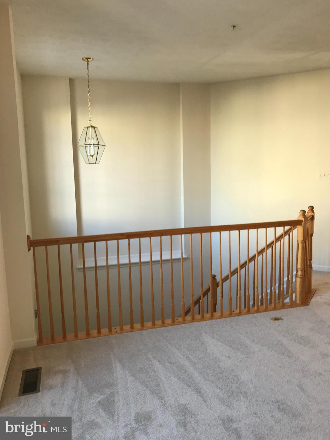 830 Lowe Road Baltimore, MD 21220 - Photo 3 of 21
