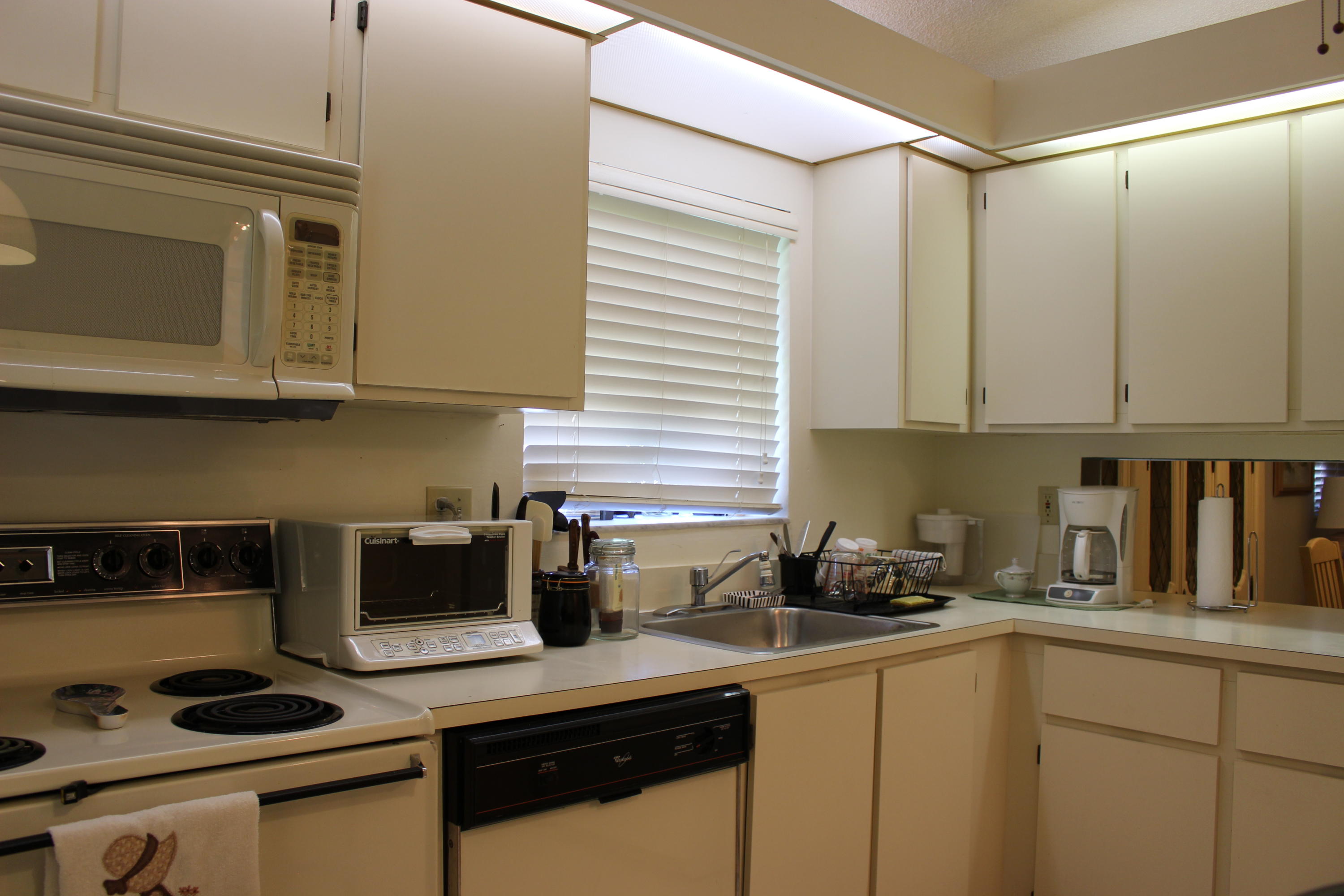 8071 Summerbreeze Lane Boca Raton, FL 33496 - Photo 8 of 36 IMG_9889