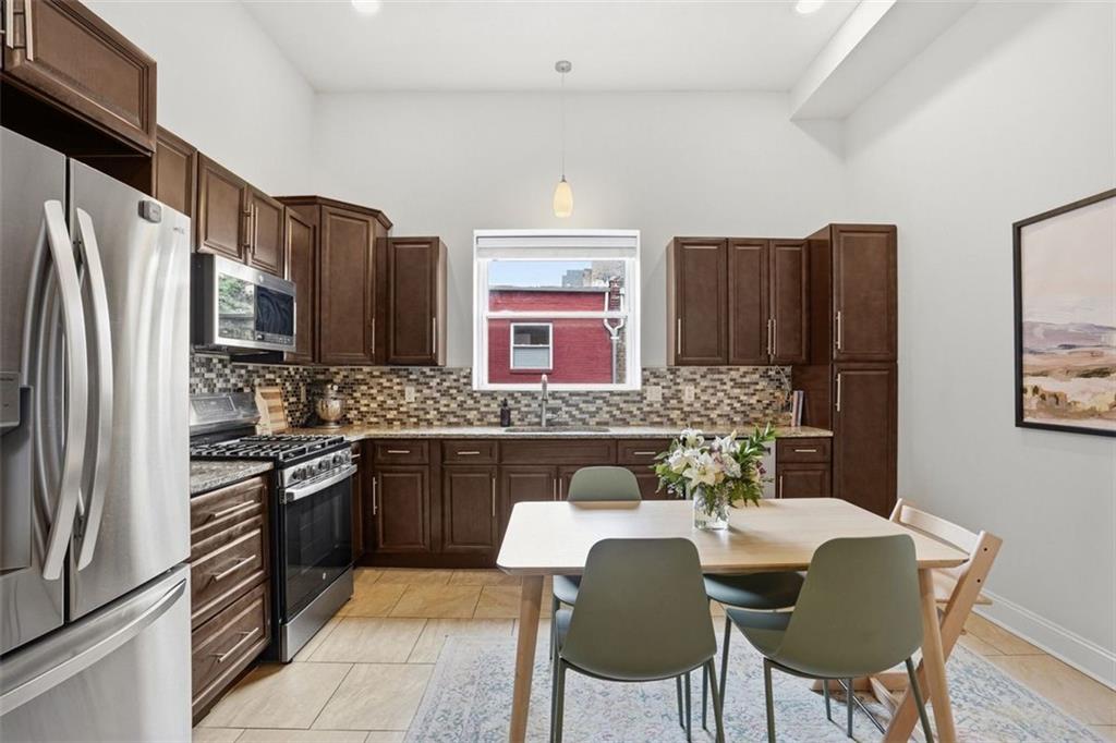 5317 Keystone Street Pittsburgh, PA 15201 - Photo 9 of 48