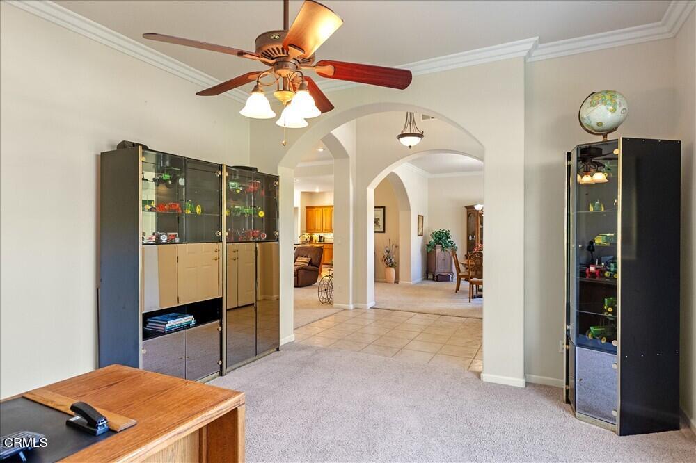 26450 Cumberland Road Tehachapi, CA 93561 - Photo 7 of 52 a view of a hallway with entryway