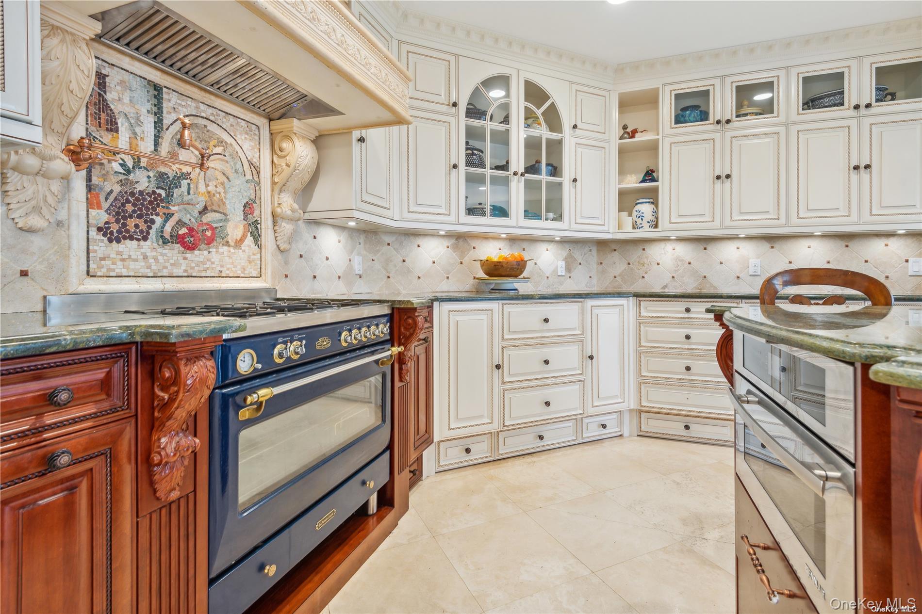 13 Seatuck Lane Remsenburg, NY 11960 - Photo 18 of 32