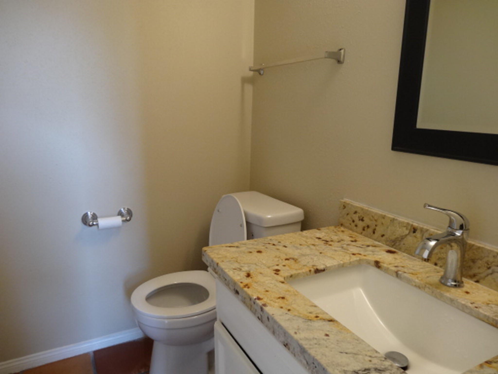 5522 Deep Forest Drive Houston, TX 77092 - Photo 15 of 47 a bathroom with a sink and a toilet