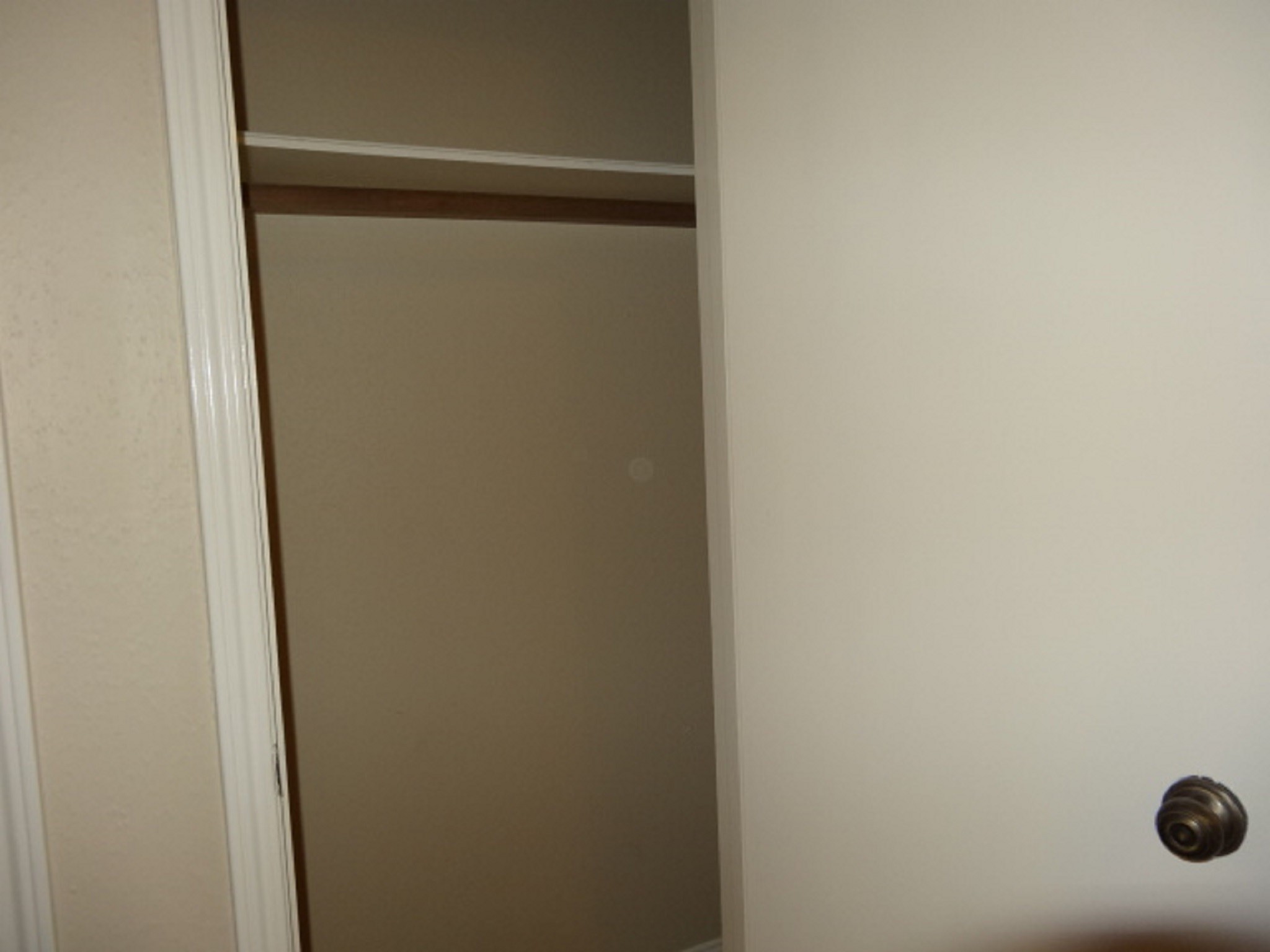 5522 Deep Forest Drive Houston, TX 77092 - Photo 22 of 47 a view of a small space