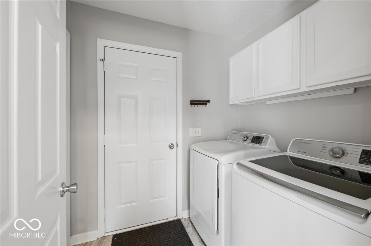 2533 Copper Tree Way Carmel, IN 46033 - Photo 23 of 32