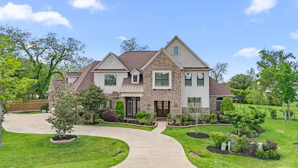 $1,100,000 | 32822 Whistler Court, Fulshear, TX 77441