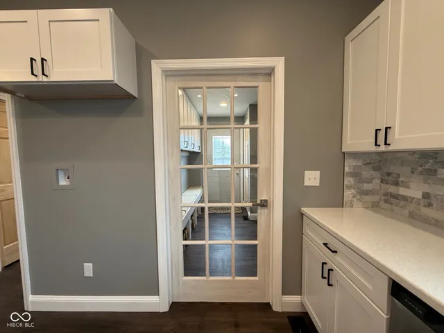 $289,990 | 402 South Mulberry Street, Fairland, IN 46126