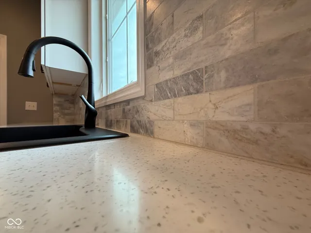 $289,990 | 402 South Mulberry Street, Fairland, IN 46126