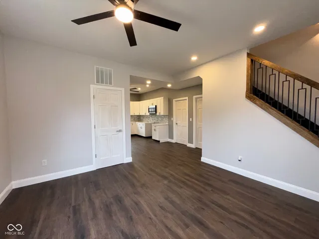 $289,990 | 402 South Mulberry Street, Fairland, IN 46126