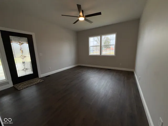 $289,990 | 402 South Mulberry Street, Fairland, IN 46126