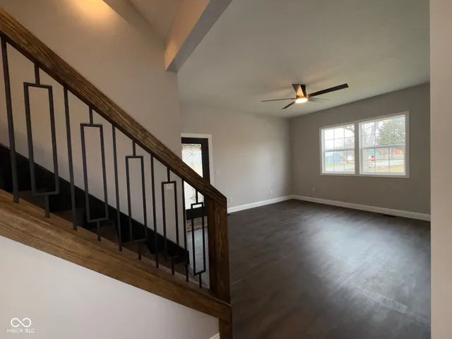 $289,990 | 402 South Mulberry Street, Fairland, IN 46126