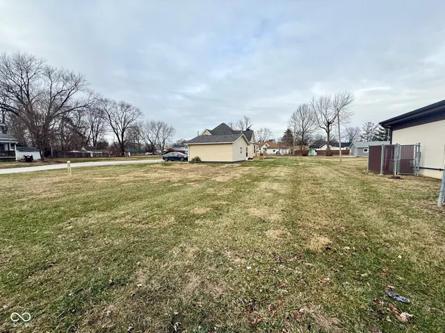 $289,990 | 402 South Mulberry Street, Fairland, IN 46126